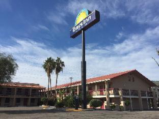Days Inn By Wyndham Tucson City Center Rum bild